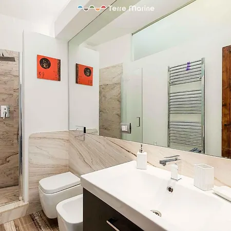 Appartement Vicolo 14, Terre Marine *