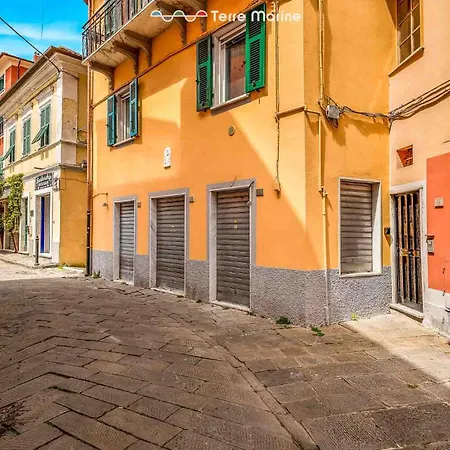 Vicolo 14, Terre Marine * Sarzana