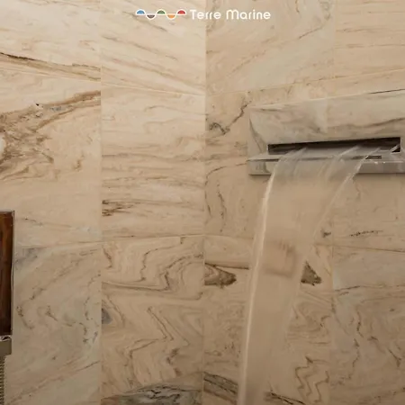 Appartement Vicolo 14, Terre Marine
